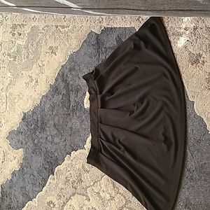 Curve black short skirt